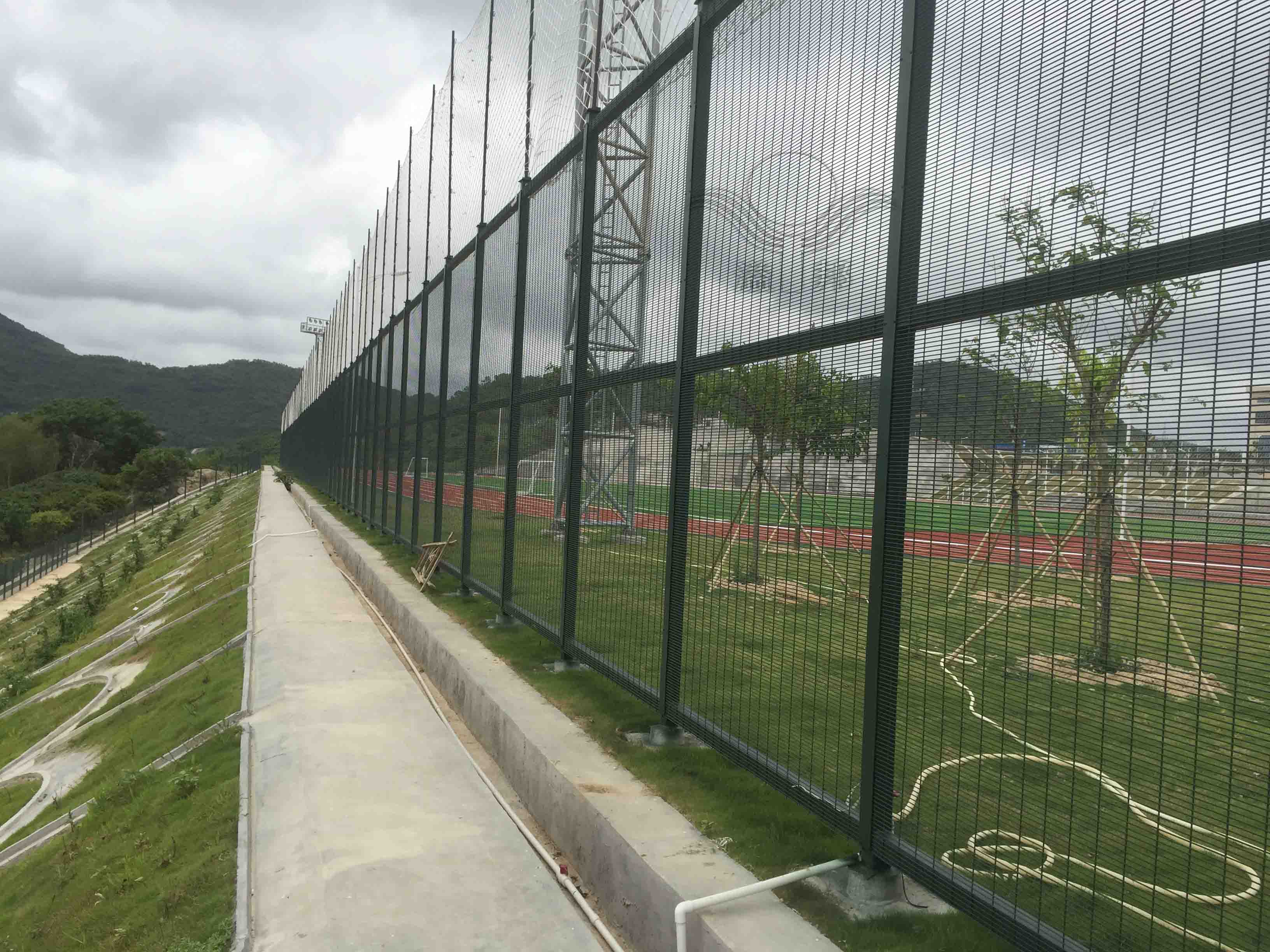 球场方柱围网 球场方柱围网