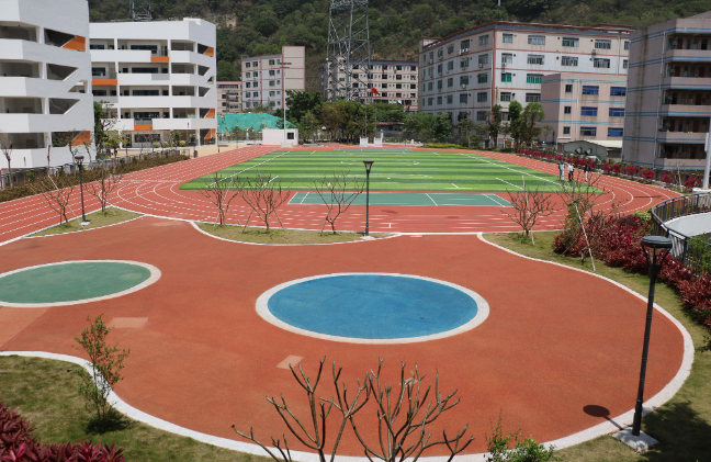  学校塑胶跑道怎么筑造，有哪些要求？